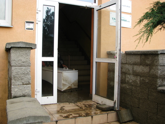 Uklízení po povodních 5