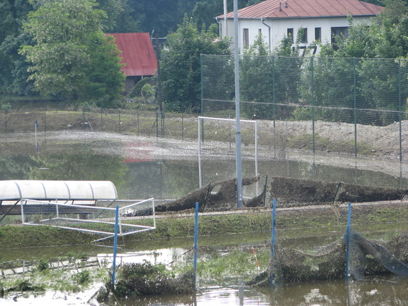 Uklízení po povodních 17
