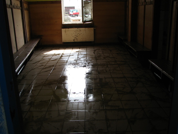 Uklízení po povodních 22