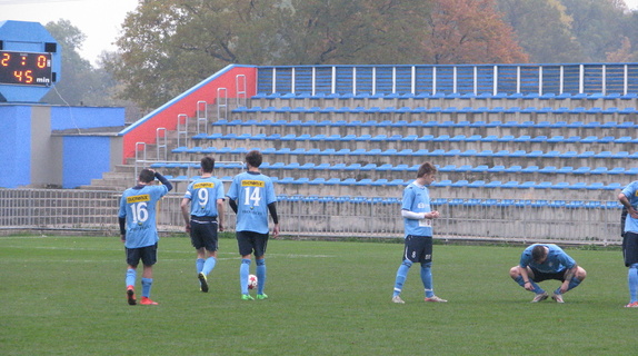 Z utkání SKR – Trávčice 8