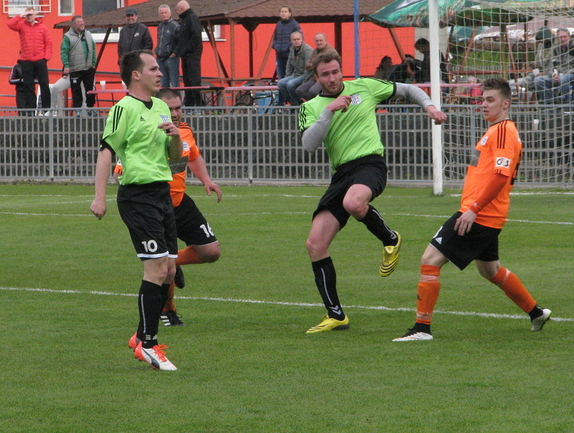 Z utkání SKR – Dušníky (1. 5. 2016) 5