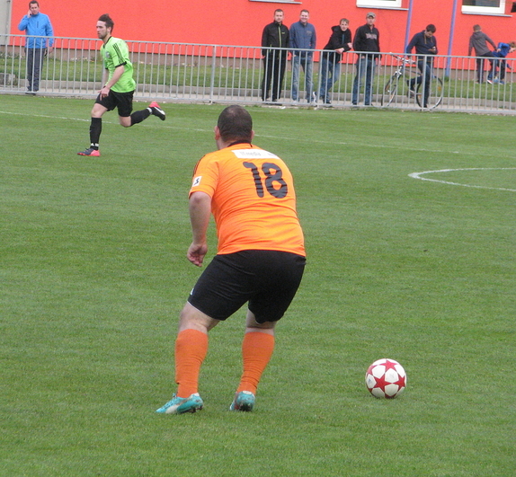 Z utkání SKR – Dušníky (1. 5. 2016) 14