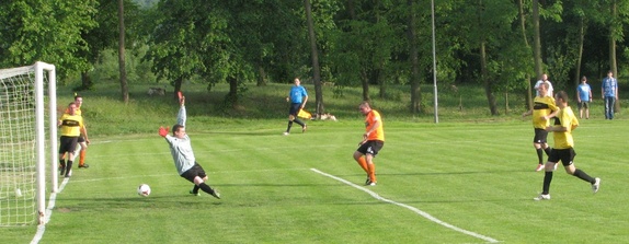 Z utkání SKR – Radovesice 7