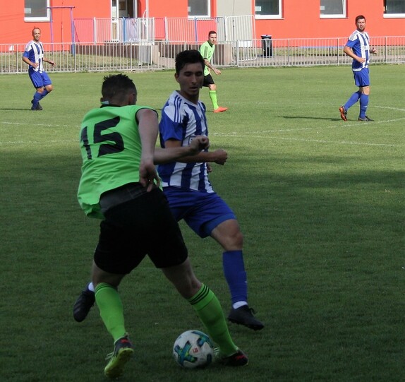 Roudnice  -Benešov n pl. 23