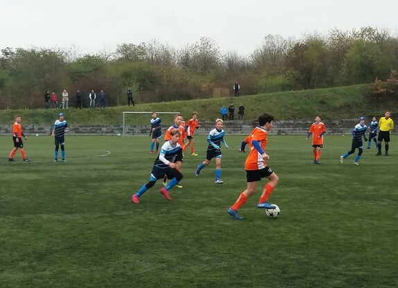 Ml. žáci U13 a U12 - Háje 7